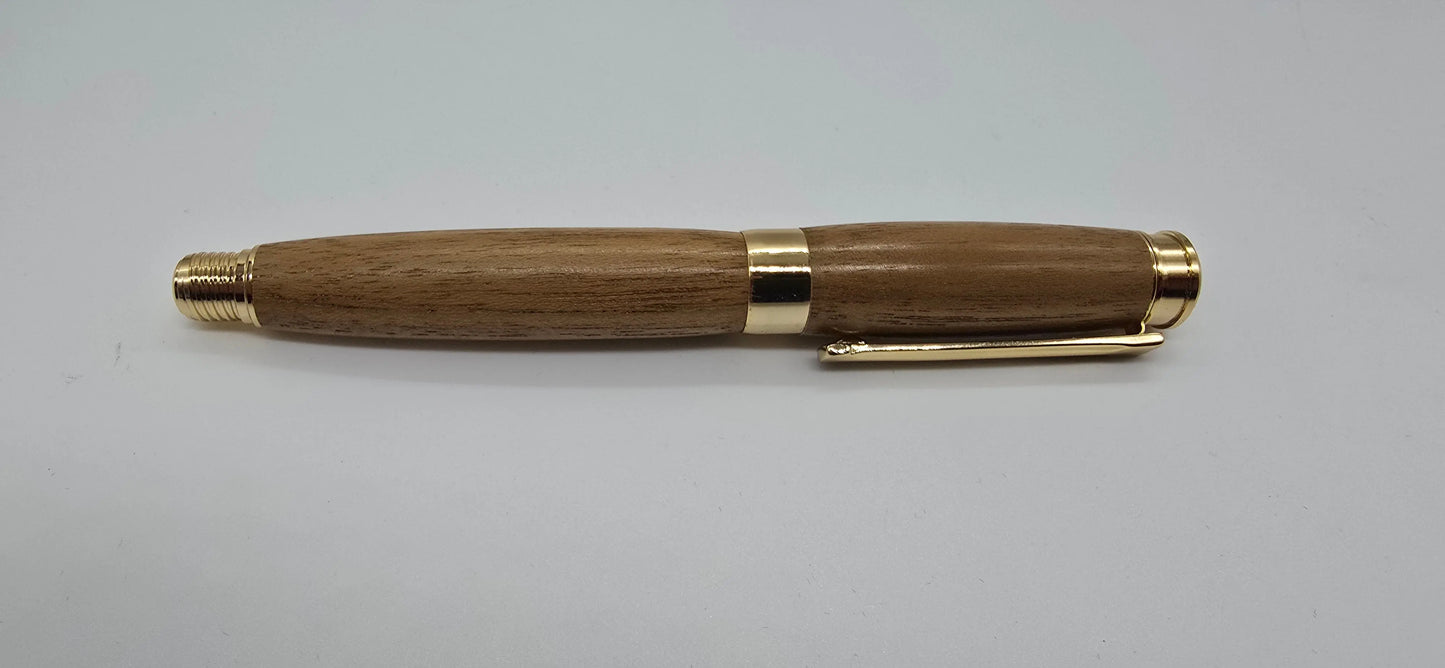HMS Britannia Teak Fountain pen set - Graduation gift idea
