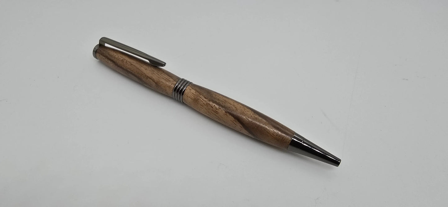 Ballpoint pen in Shotgun stock Walnut