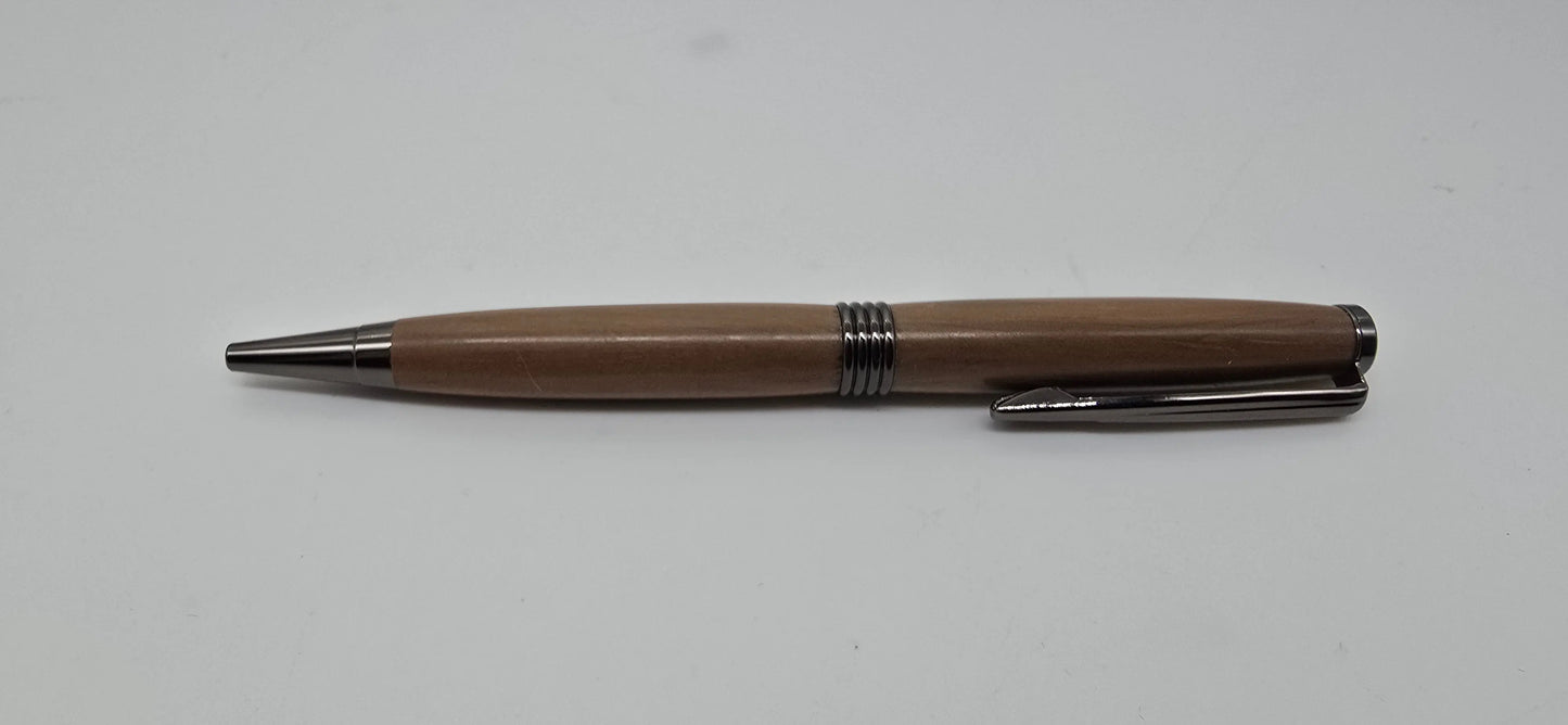 English fenlands Bog Yew twist pen