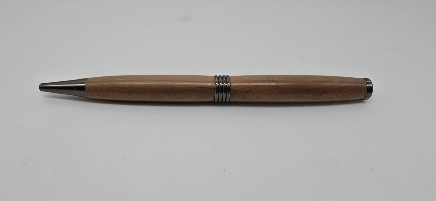 English fenlands Bog Yew twist pen