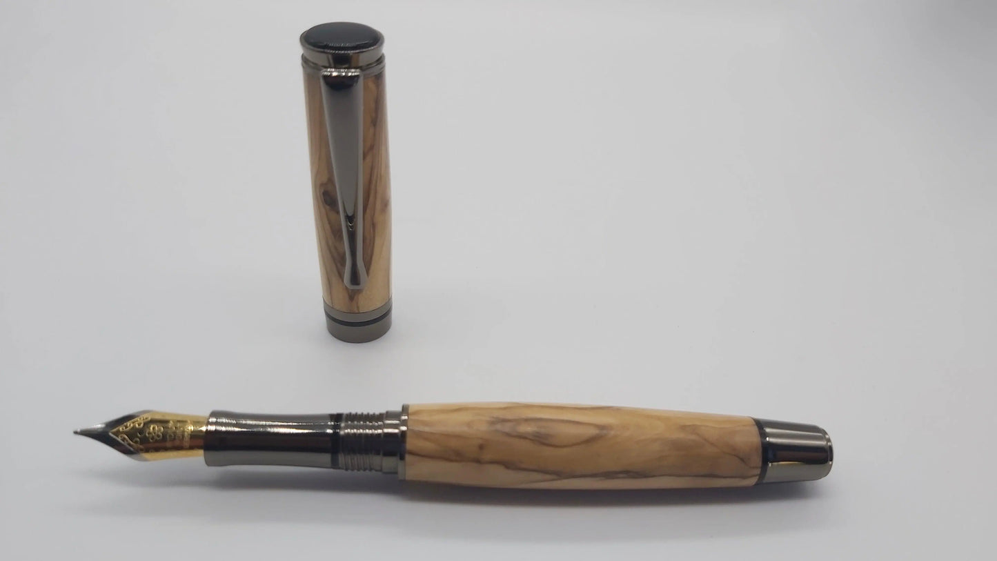 Bethlehem Olive wood Fountain pen DevonPens