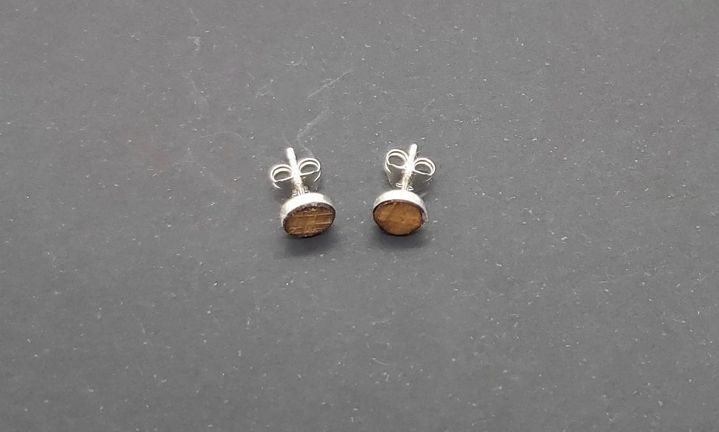 Earrings - sterling Silver earrings with Oak from HMS Victory DevonPens