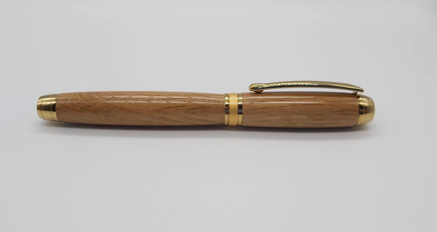 HMS Victory Historic gift - Fountain pen in Oak from HMS Victory DevonPens