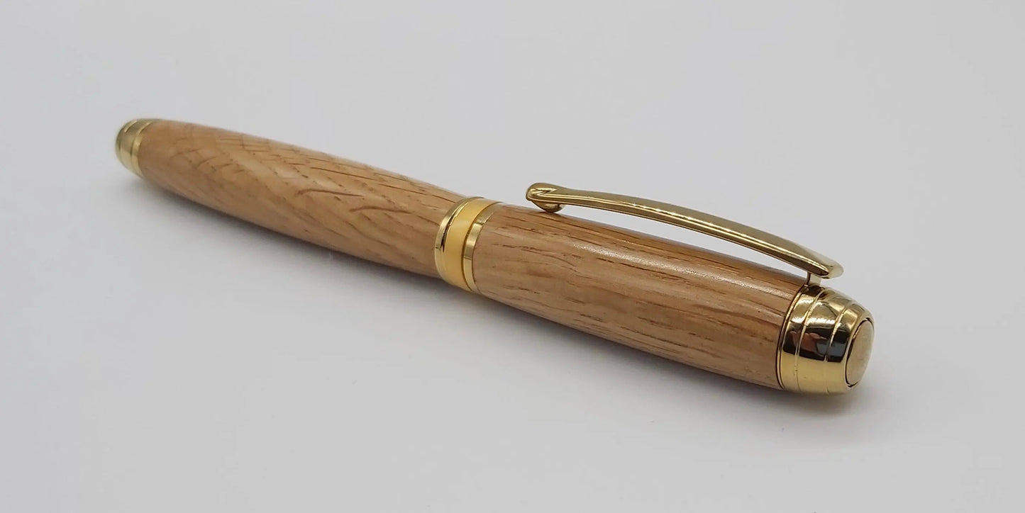 HMS Victory Historic gift - Fountain pen in Oak from HMS Victory DevonPens