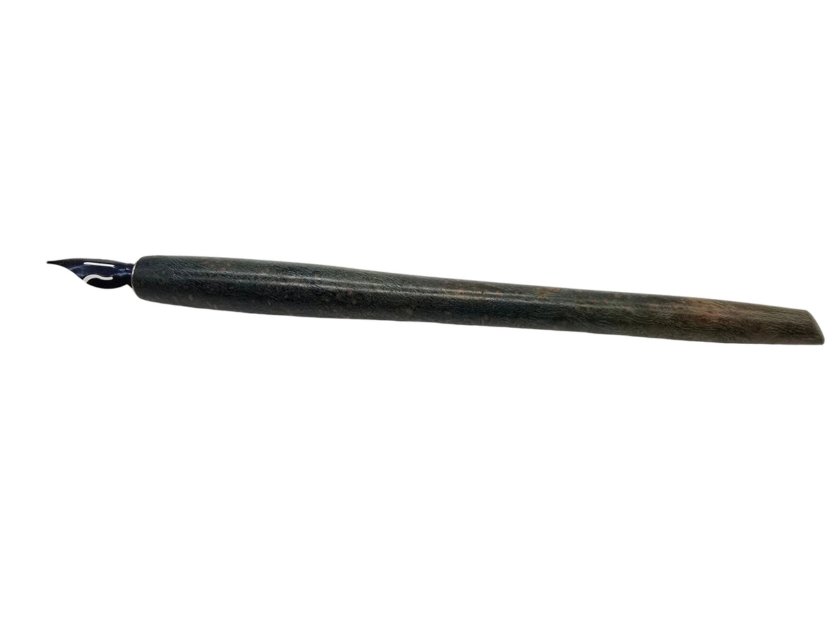Dip Pen in Dyed Lacewood from Powderham Castle - DevonPens