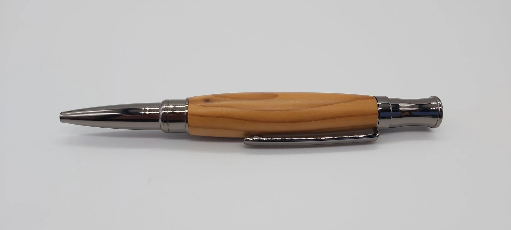 Dartmoor Elm ballpoint pen - Gunmetal coloured fittings DevonPens