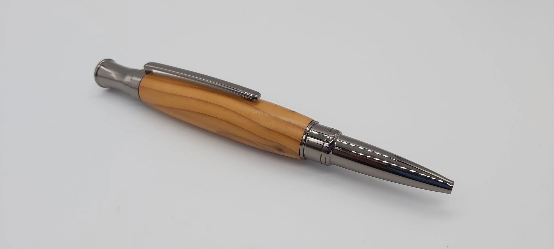 Dartmoor Elm ballpoint pen - Gunmetal coloured fittings DevonPens