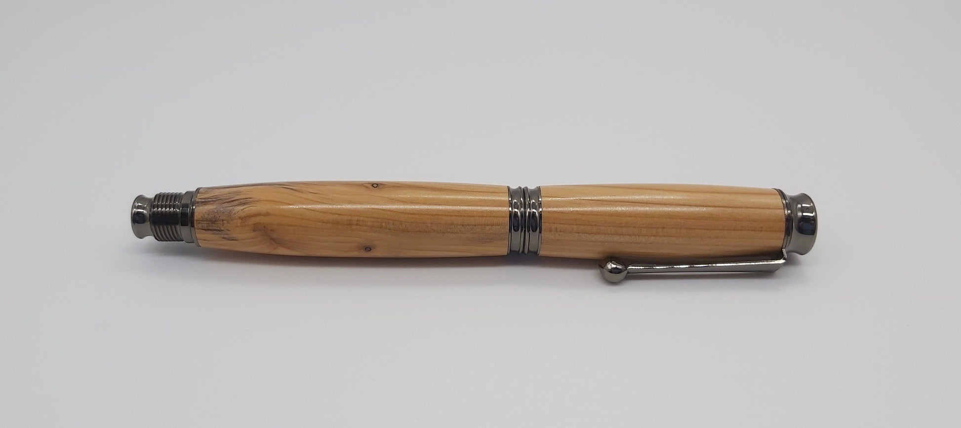 Fountain pen in Yew from National trust property Stourhead DevonPens