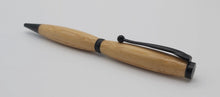Ballpoint pen handmade in Bamboo DevonPens