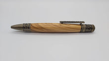 Ballpoint pen in Bethlehem Olive wood DevonPens