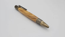 Ballpoint pen in Bethlehem Olive wood DevonPens