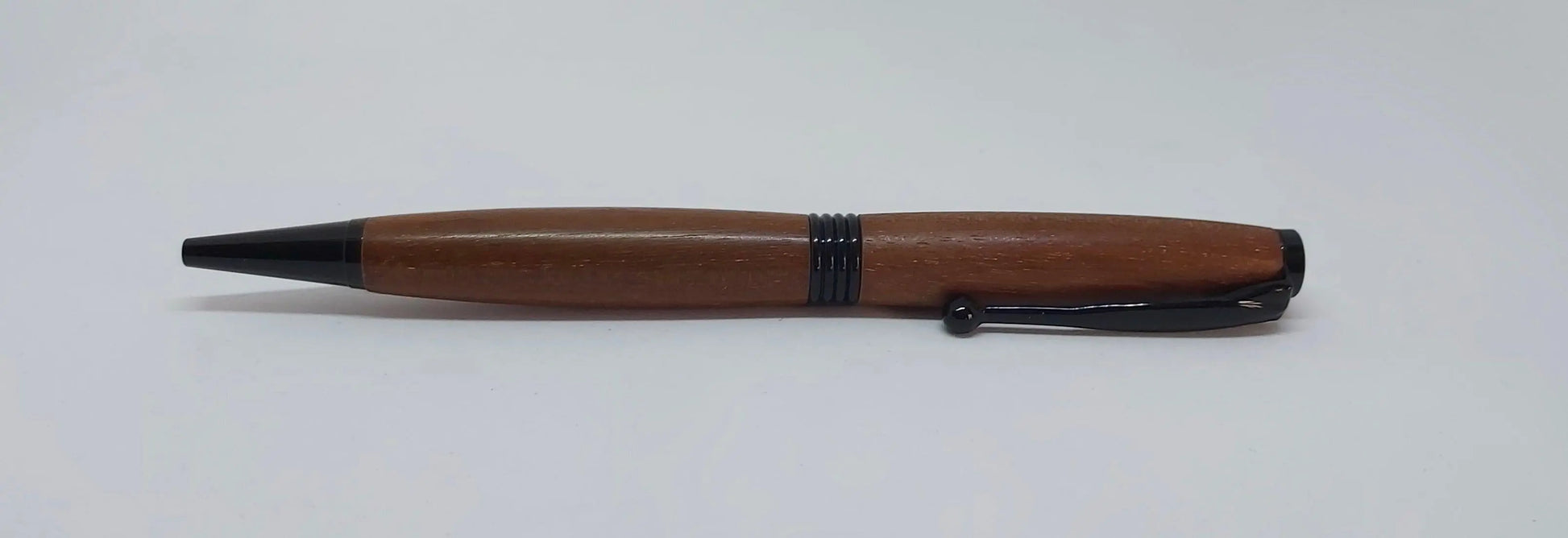 Ballpoint pen in Cuban Mahogany DevonPens