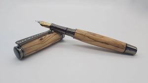 Bethlehem Olive wood Fountain pen DevonPens