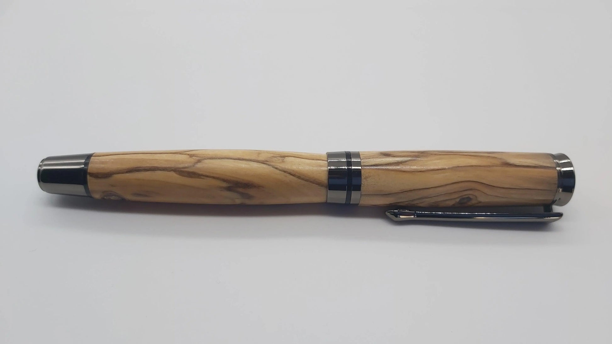 Bethlehem Olive wood Fountain pen DevonPens