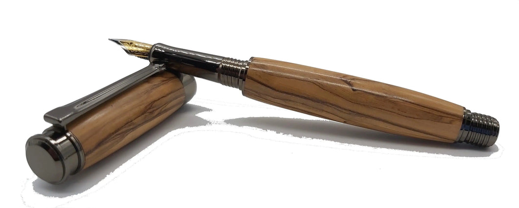 Bethlehem Olive wood Fountain pen. DevonPens