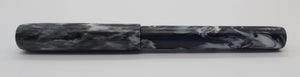 Custom fountain pen in acrylic with Diamond dust DevonPens