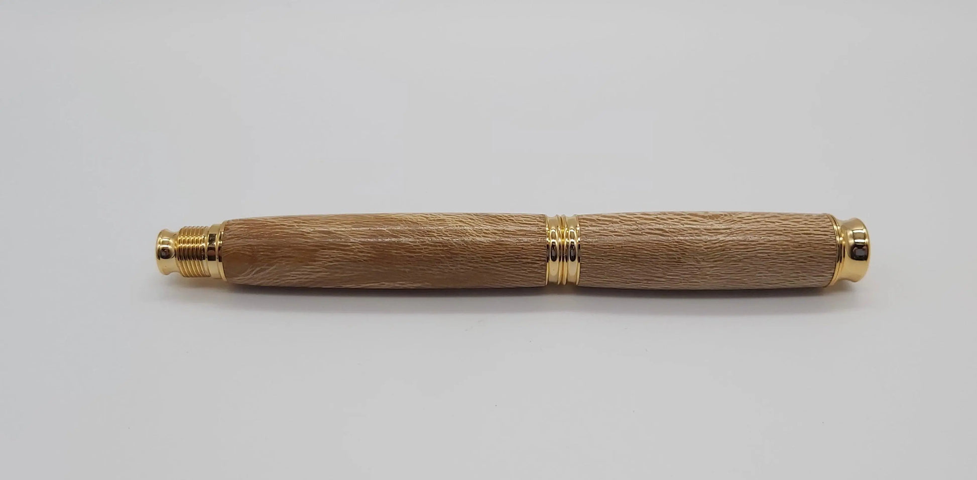 Fountain pen in Lacewood from Powderham Castle Devon. DevonPens