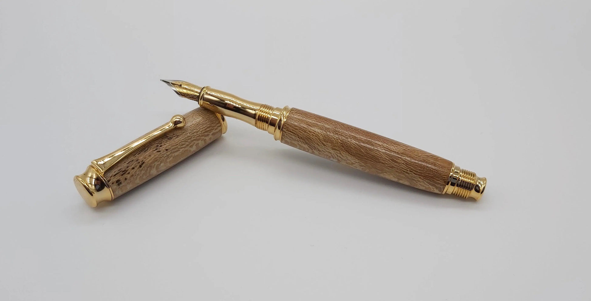Fountain pen in Lacewood from Powderham Castle Devon. DevonPens