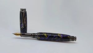 Fountain pen in stunning polyester resin DevonPens