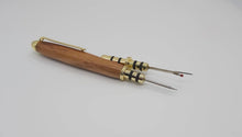 Seam ripper (sewing aid) in Plum from Ivybridge, Devon DevonPens