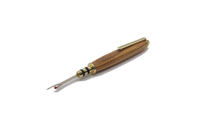 Seam ripper(sewing aid) in Bethlehem Olive wood DevonPens