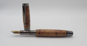 Thuya Burr fountain pen DevonPens